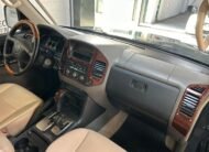 MITSUBISHI Montero 3.2DID KAITEKI AUT