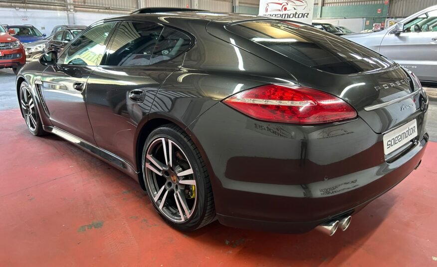 PORSCHE PANAMERA 3.0TDI PLATINUM EDITION