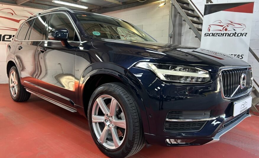 VOLVO XC90 MOMENTUM 4WD