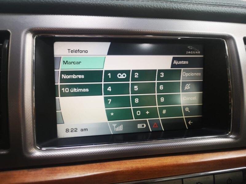 JAGUAR XF 2.7D V6 Luxury