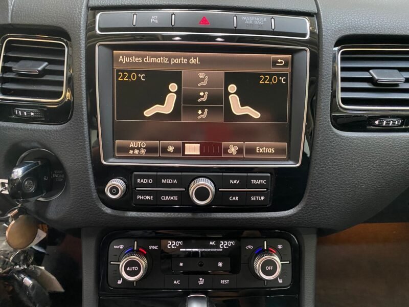 VOLKSWAGEN Touareg 3.0 TDI 262CV Tiptronic Terrain Tech BMT