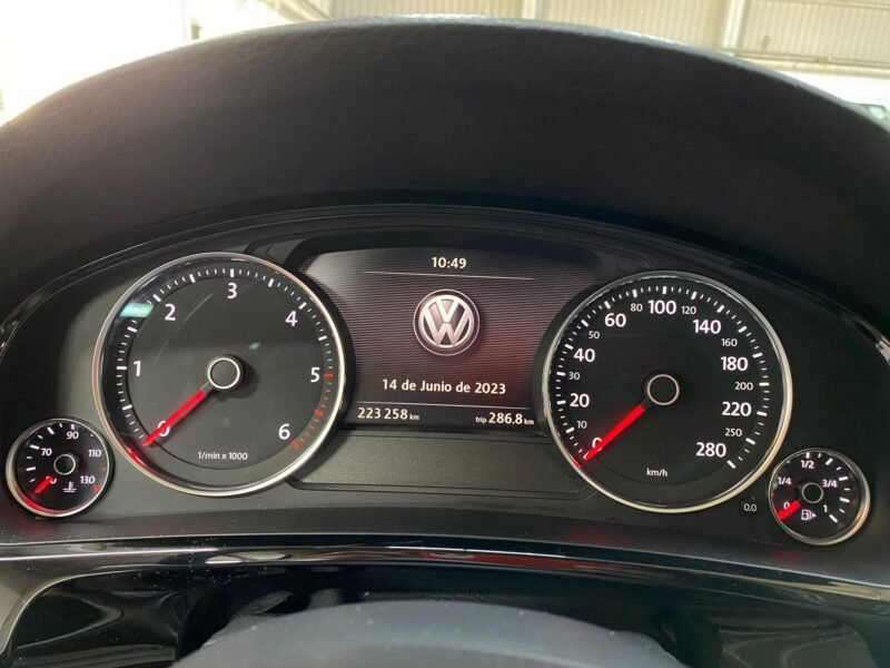 VOLKSWAGEN Touareg 3.0 TDI 262CV Tiptronic Terrain Tech BMT