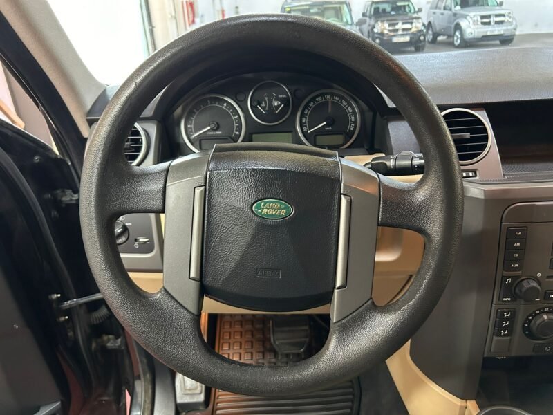 LAND-ROVER Discovery 3 2.7TDV6 SE