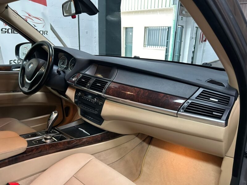 BMW X5 3.0SDA
