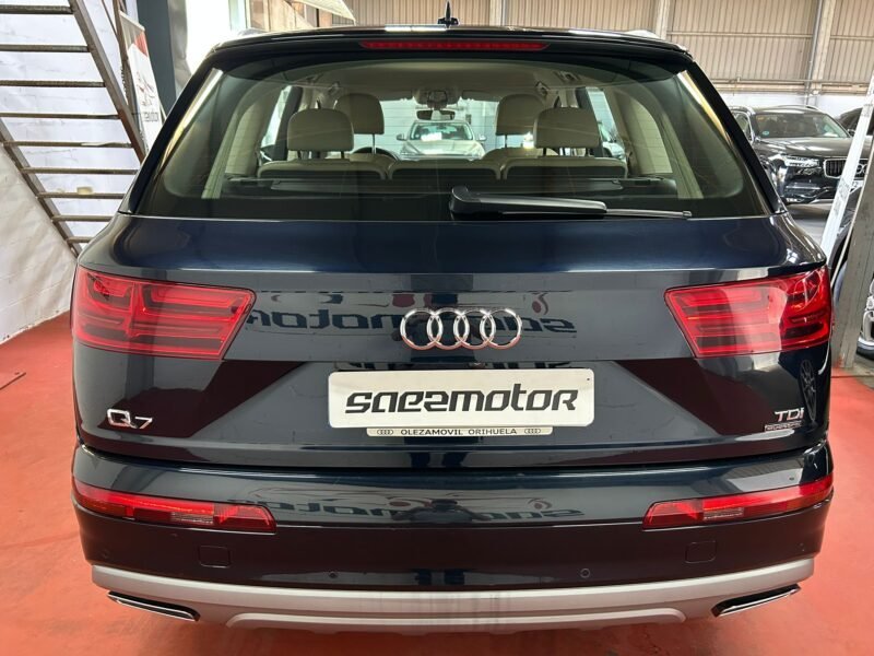 AUDI Q7 3.0 DESING