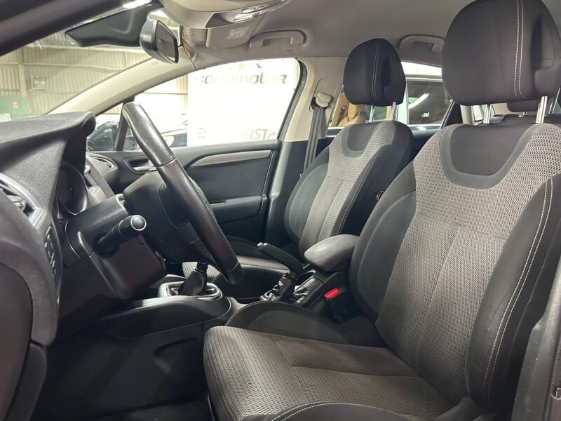 CITROEN C4 1.2 e-THP S&S Collection