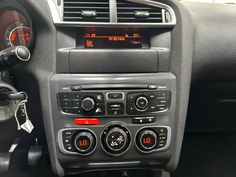 CITROEN C4 1.2 e-THP S&S Collection