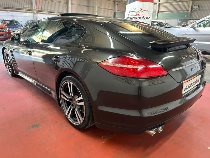 PORSCHE Panamera 3.0TDI PLATINUM EDITION