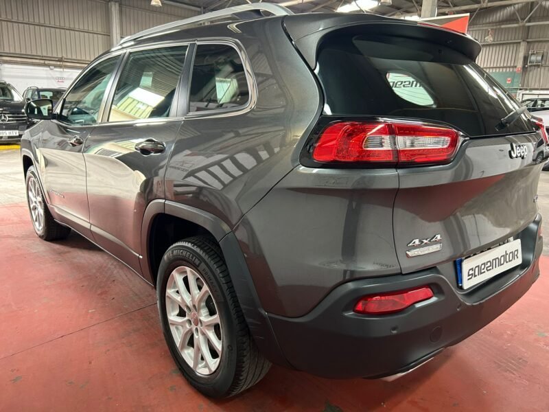 JEEP Cherokee 2.2D Longitude 4×4 ADI Aut.