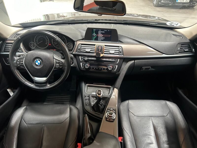BMW Serie 3 318D