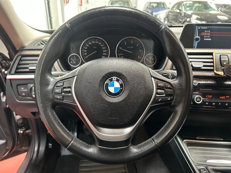 BMW Serie 3 318D