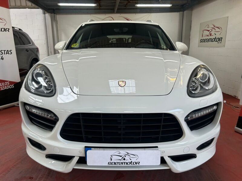 PORSCHE Cayenne 3.0TDI