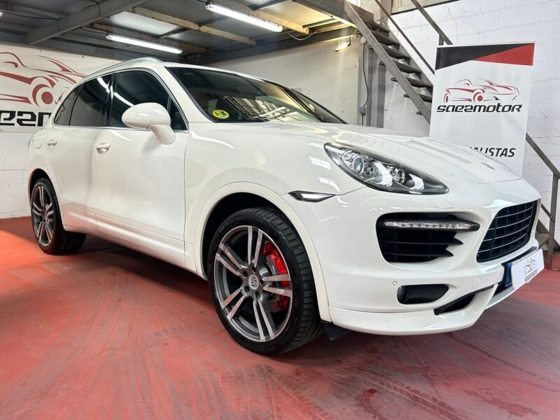 PORSCHE Cayenne 3.0TDI