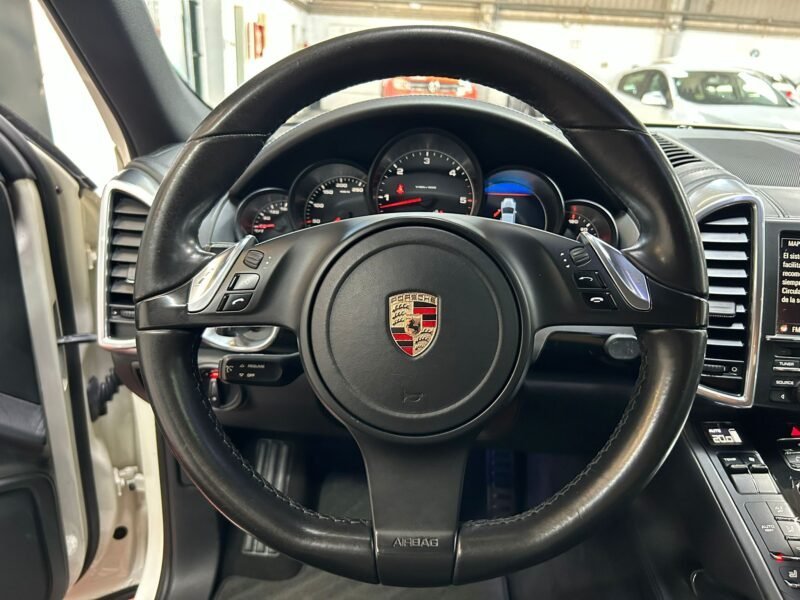 PORSCHE Cayenne 3.0TDI