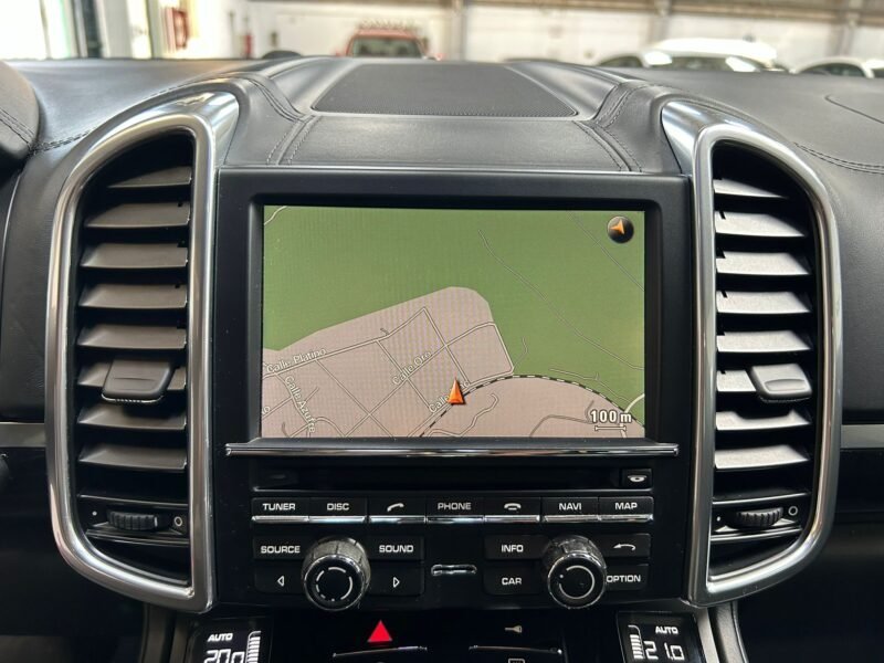PORSCHE Cayenne 3.0TDI