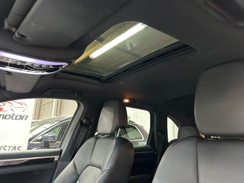 PORSCHE Cayenne 3.0TDI
