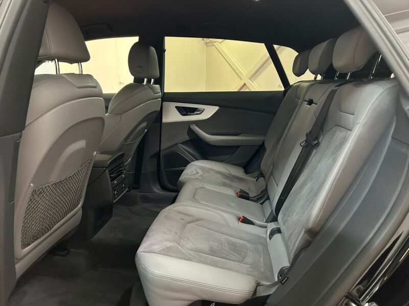 AUDI Q8 45 TDI 170kW S Line quattro tiptroni