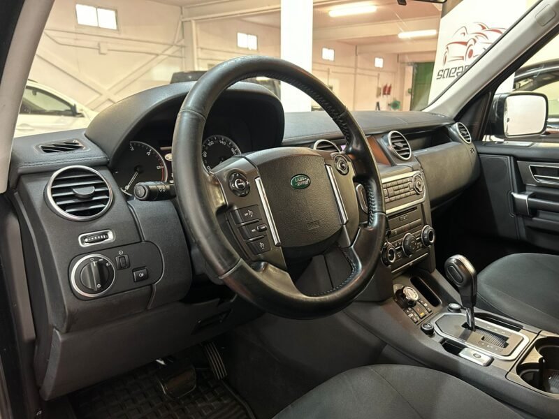 LAND-ROVER DISCOVERY 4 3.0 TDV6 S