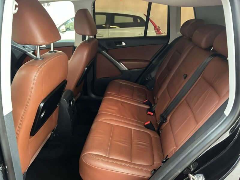 VOLKSWAGEN TIGUAN 2.0 TDI 4M 140cv Tiptronic Sport