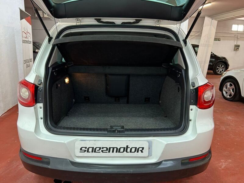VOLKSWAGEN TIGUAN 2.0TDI 4M SPORT