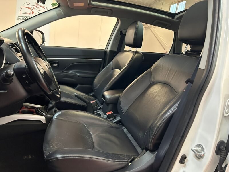 MITSUBISHI ASX 1.8 DI-D Kaiteki 4WD
