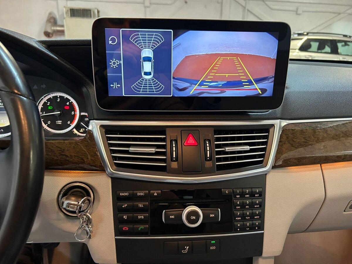 MERCEDES-BENZ E-class 220CDI ESTATE