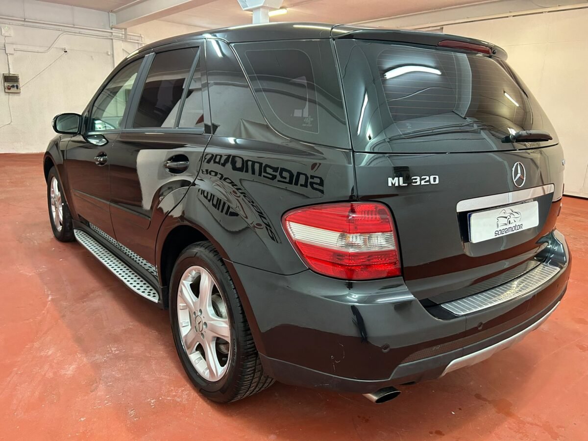 MERCEDES-BENZ CLASE M 320CDI 4 MATIC