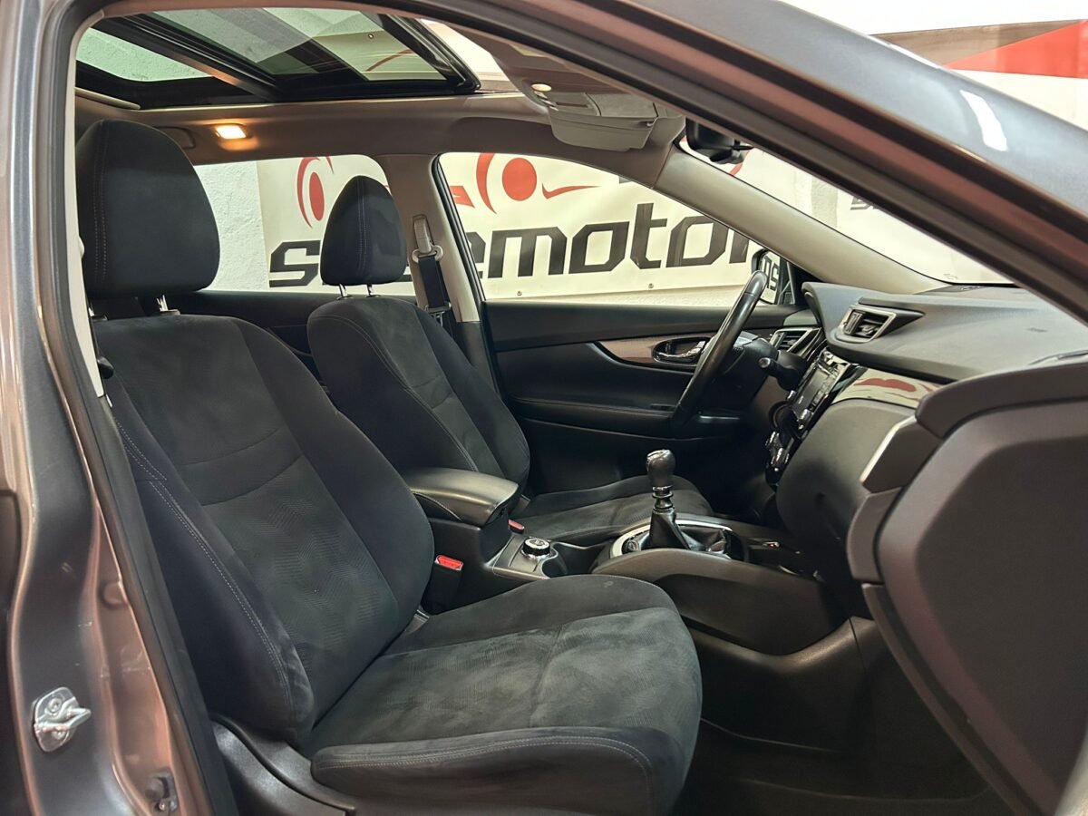 NISSAN X-TRAIL 1.6 dCi N-Connecta 4×4