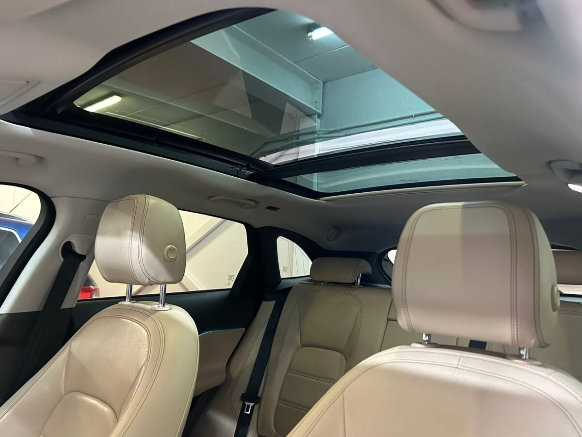 JAGUAR F-PACE 3.0TDV6 Prestige Aut. AWD