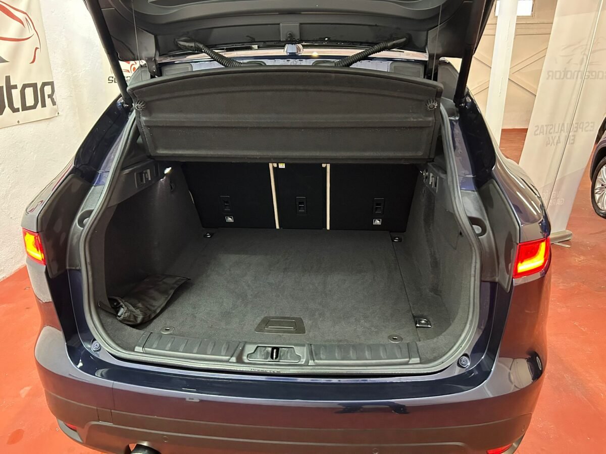 JAGUAR F-PACE 3.0TDV6 Prestige Aut. AWD