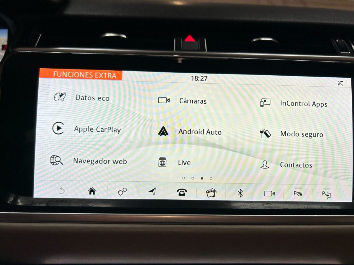 LAND-ROVER RANGE ROVER VELAR VELAR 3.0D R-Dynamic HSE 4WD Aut. 300