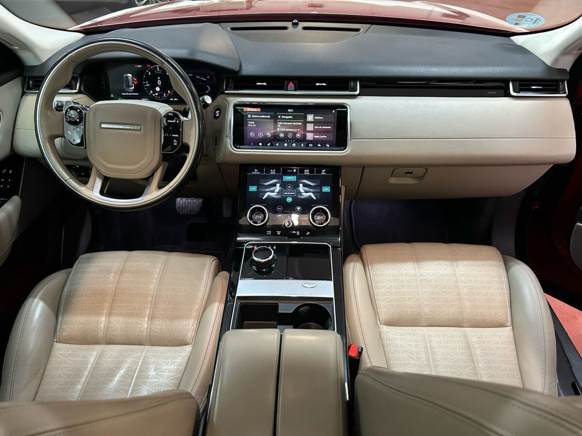 LAND-ROVER RANGE ROVER VELAR VELAR 3.0D R-Dynamic HSE 4WD Aut. 300