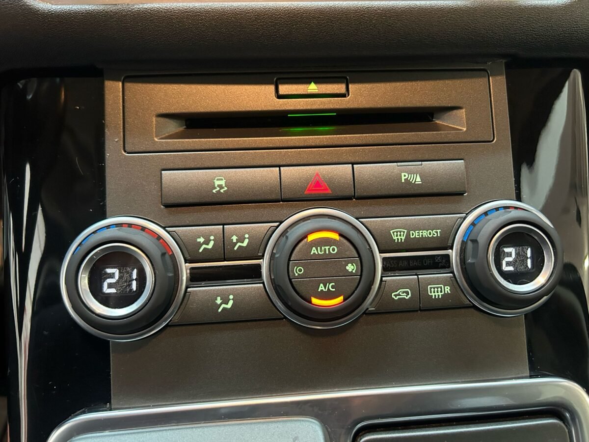 LAND-ROVER Range Rover Sport 3.6TDV8 HSE