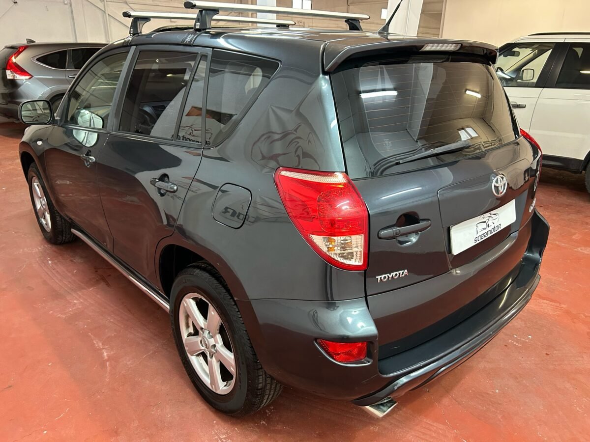 TOYOTA 2.0EXECUTIVE