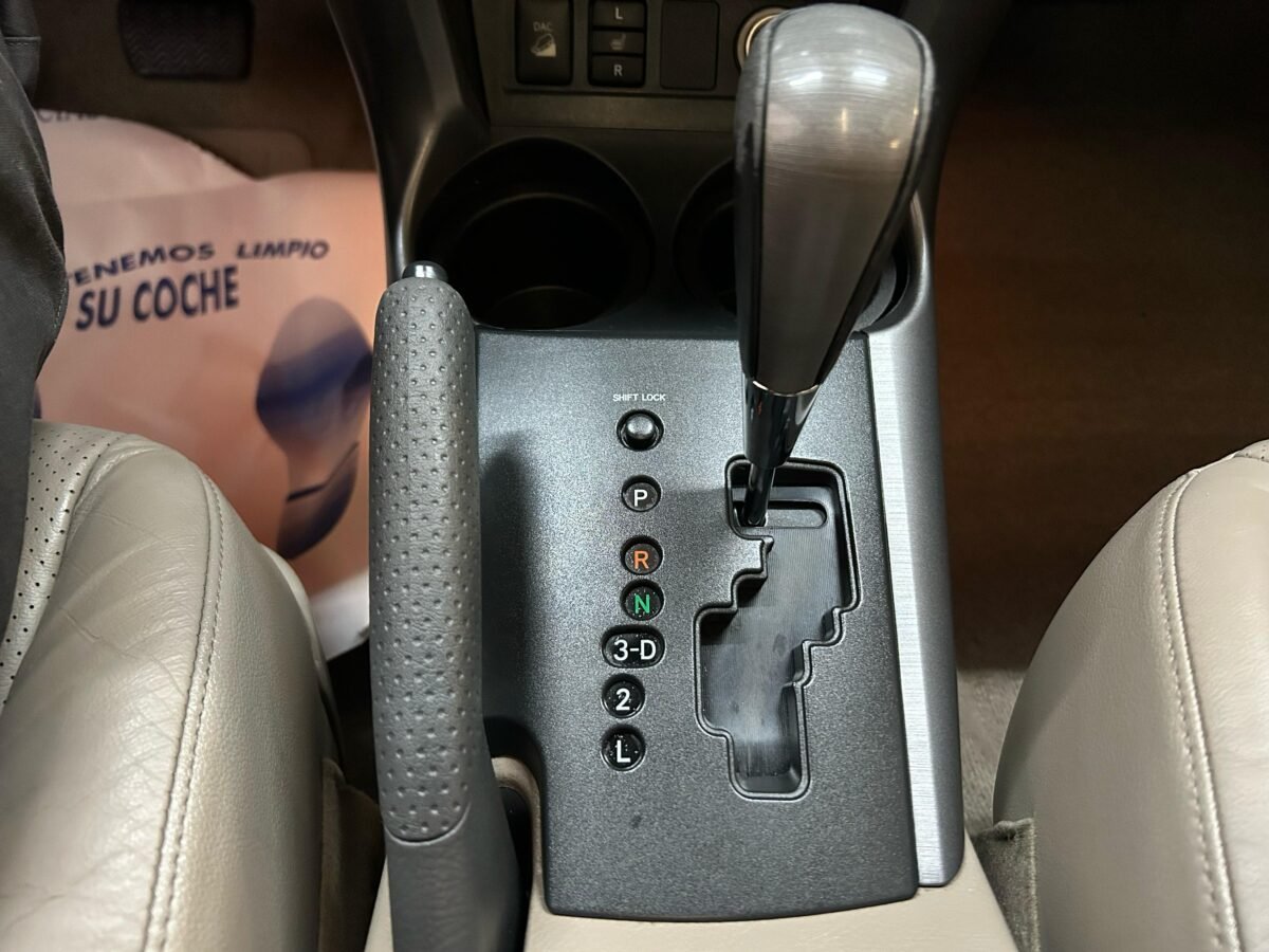TOYOTA 2.0EXECUTIVE