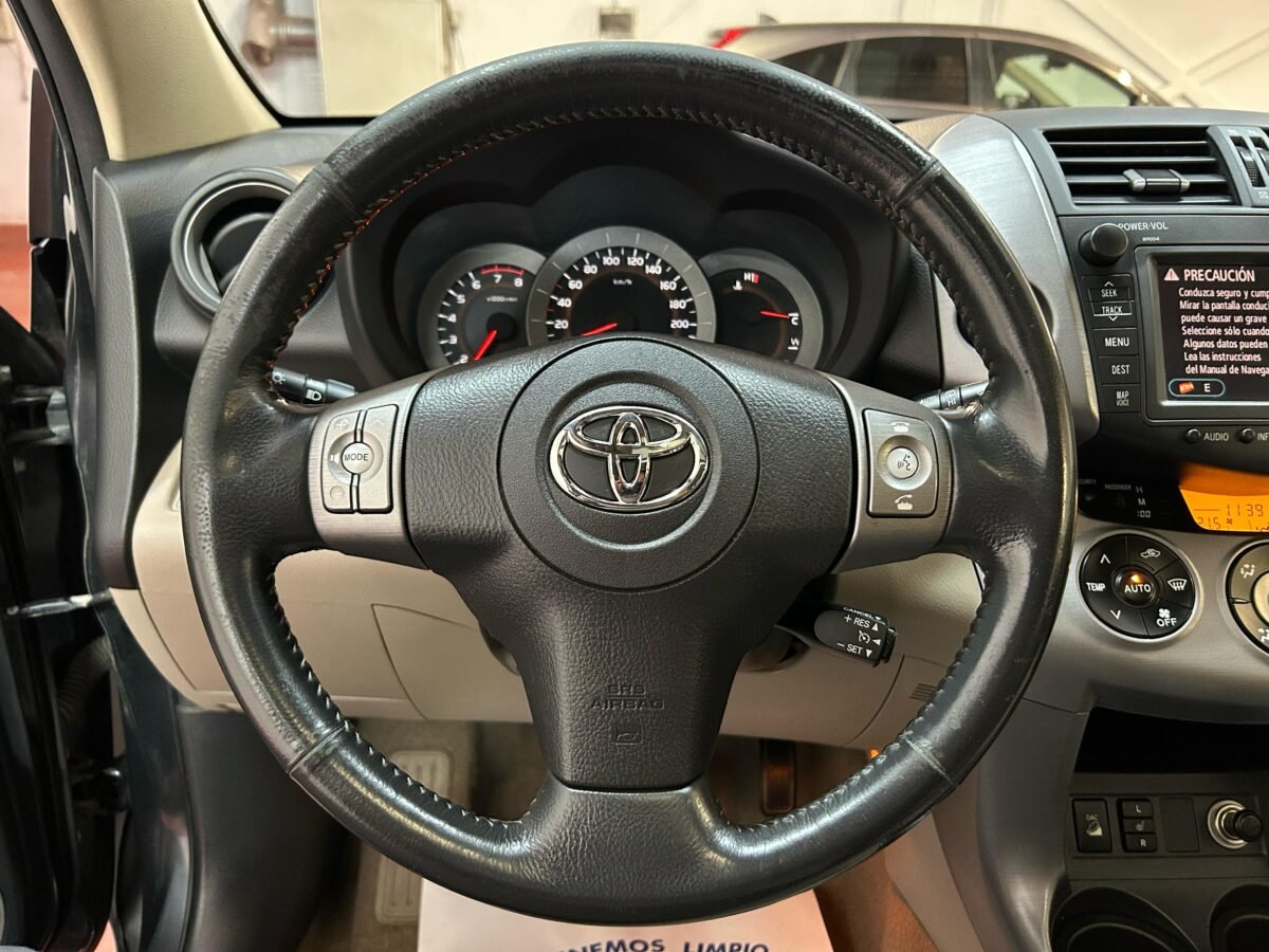 TOYOTA 2.0EXECUTIVE