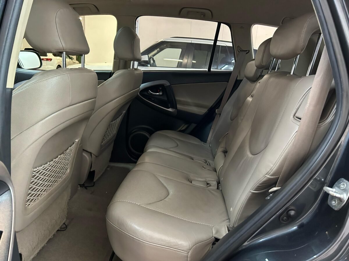TOYOTA 2.0EXECUTIVE