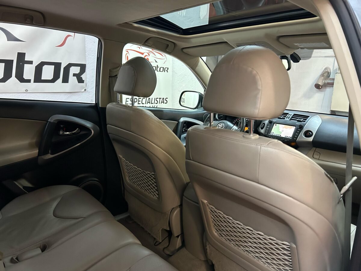 TOYOTA 2.0EXECUTIVE
