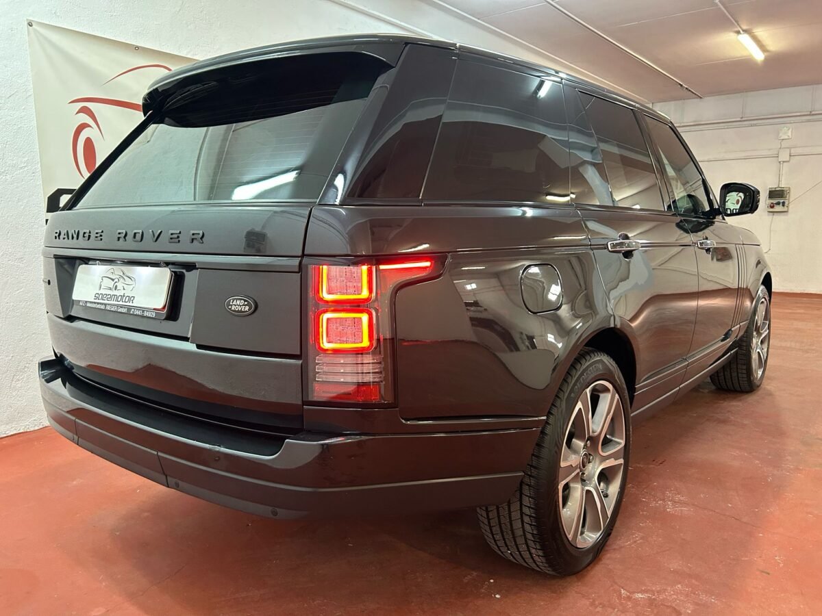 LAND-ROVER autobiography