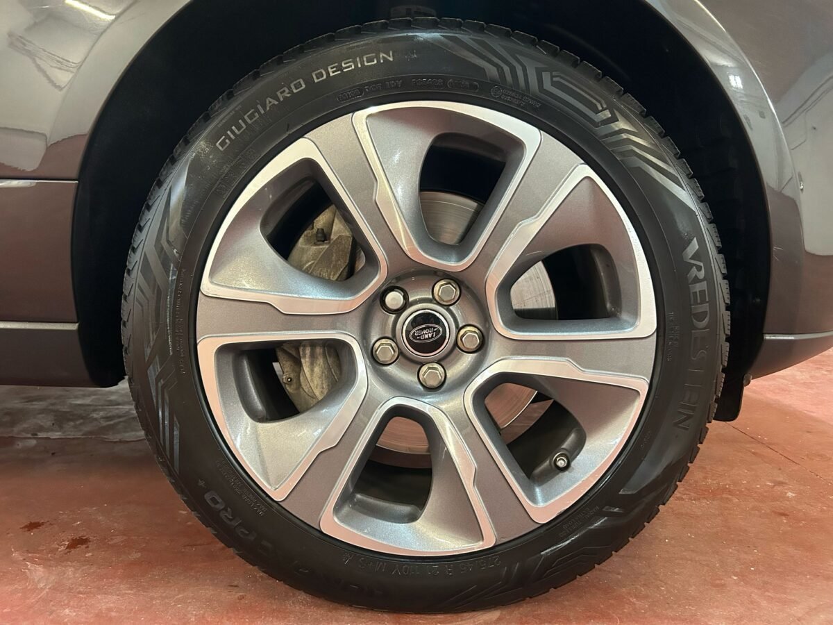 LAND-ROVER autobiography