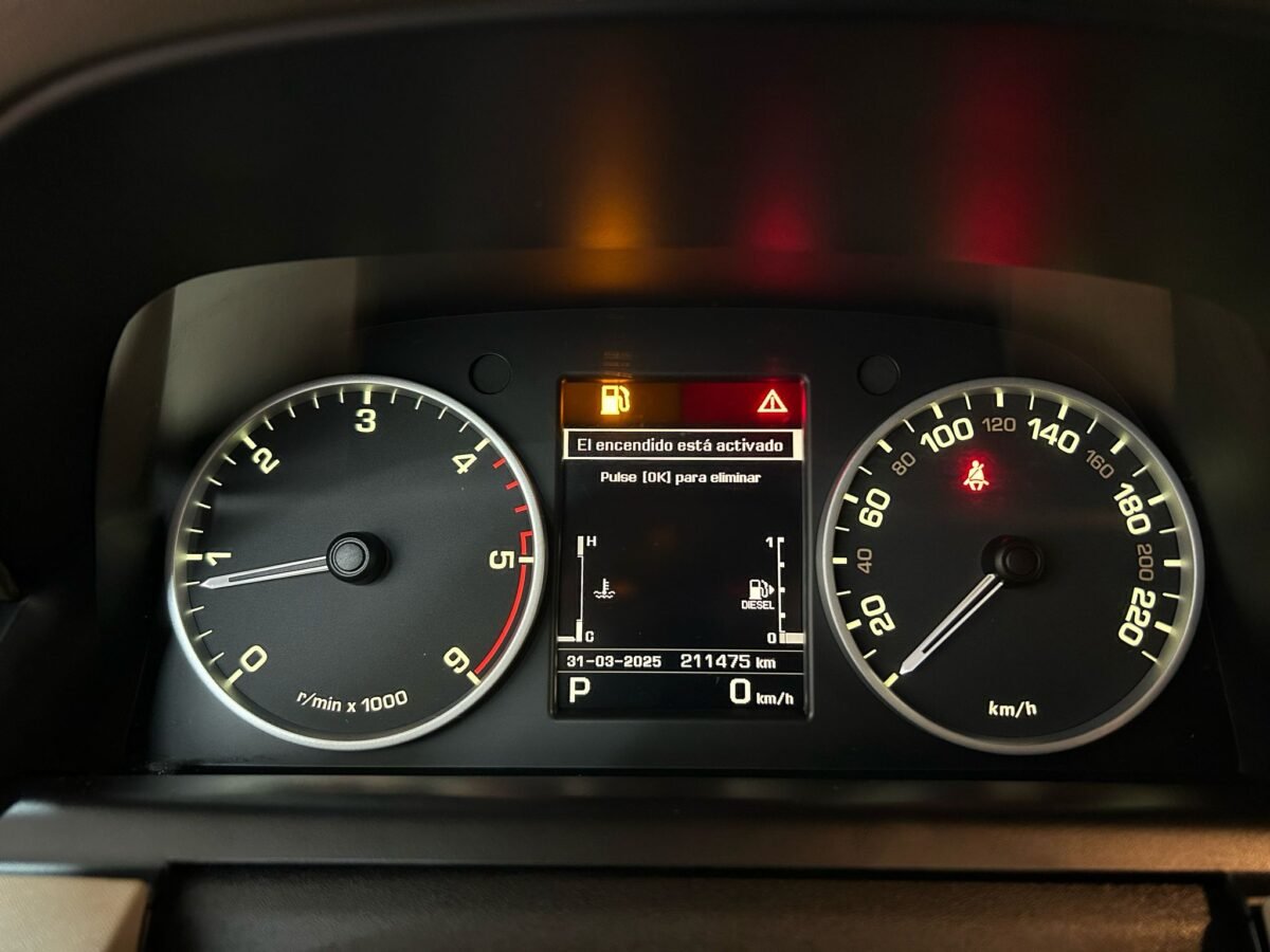 LAND-ROVER DISCOVERY 4 3.0TD V6 TDV6 S