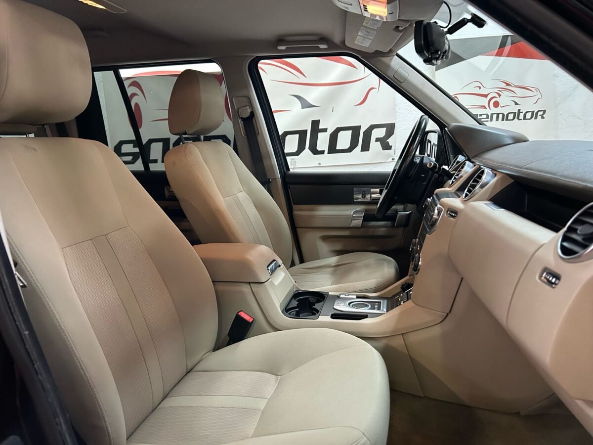 LAND-ROVER DISCOVERY 4 3.0TD V6 TDV6 S