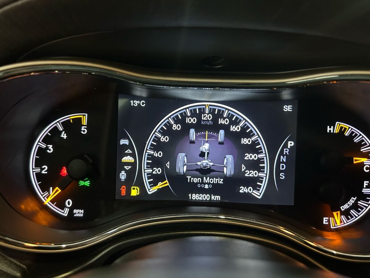 JEEP Grand Cherokee 3.0CRD OVERLAND