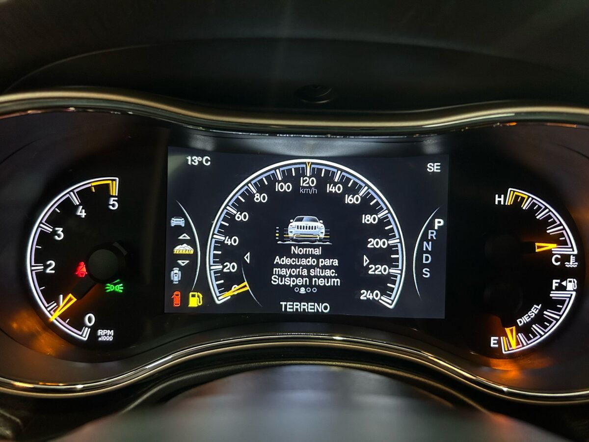 JEEP Grand Cherokee 3.0CRD OVERLAND