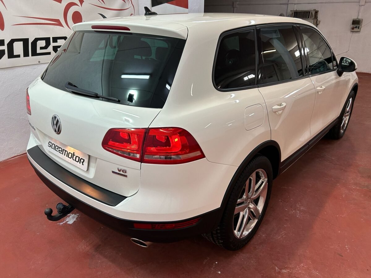 VOLKSWAGEN Touareg 3.0 V6 TDI 245 Tip Premium Bmotion Tech