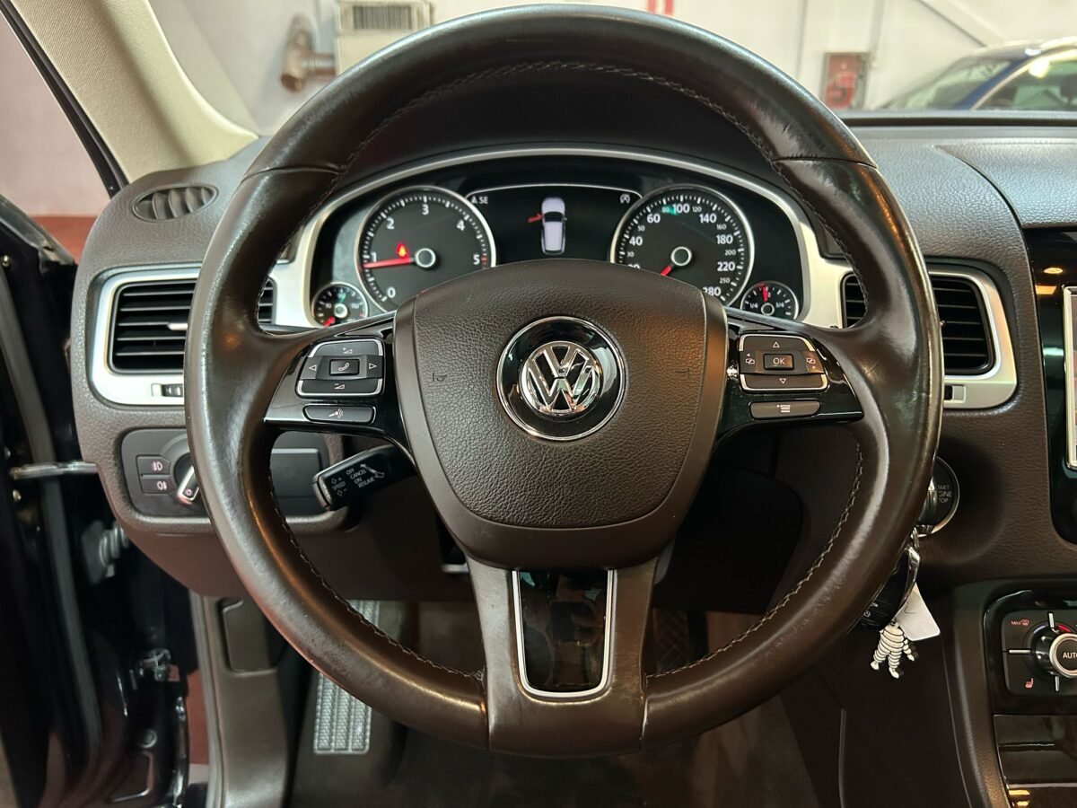 VOLKSWAGEN Touareg  3.0 V6 TDI BlueMotion Premium