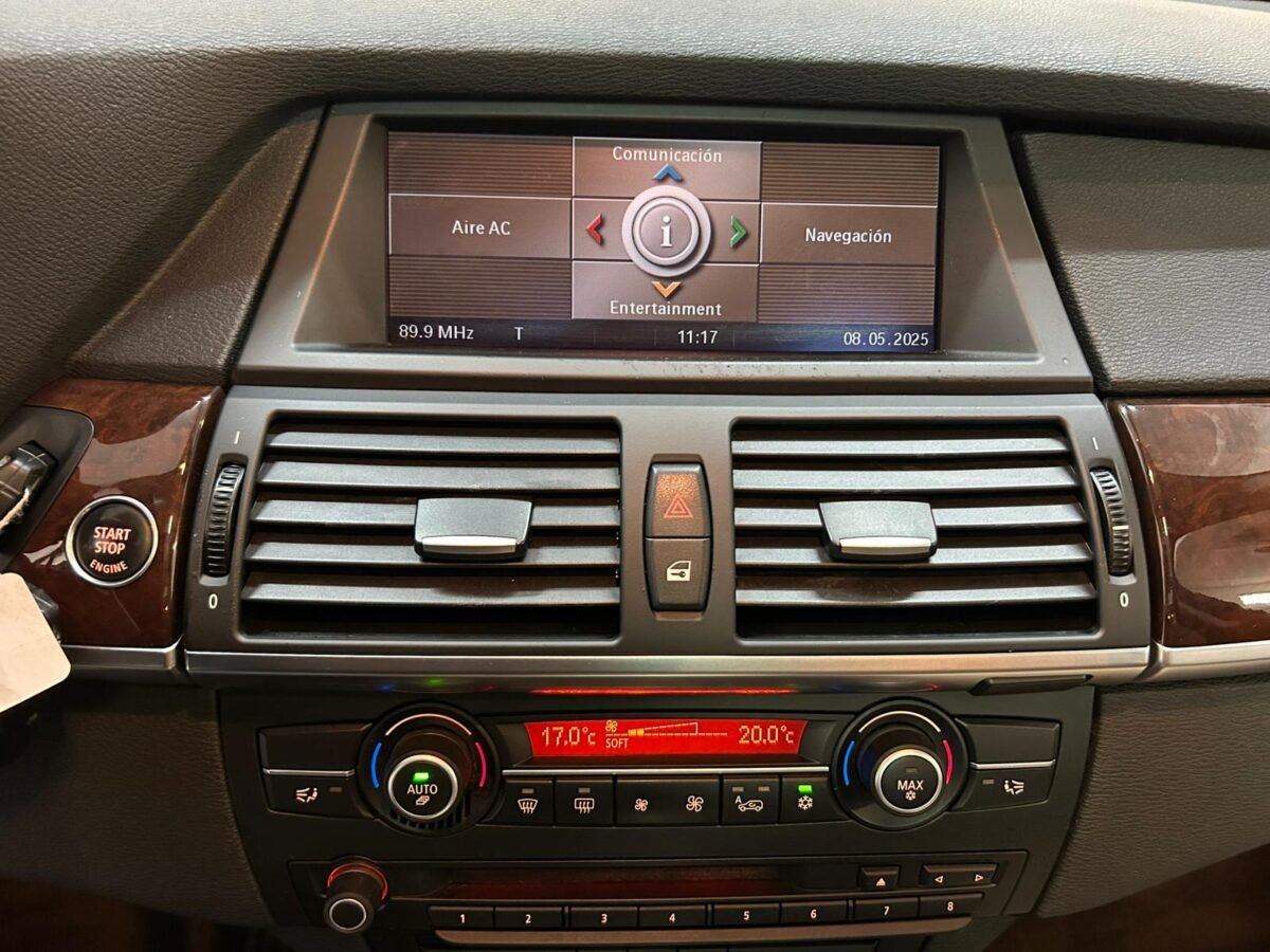 BMW X5 3.0SDA