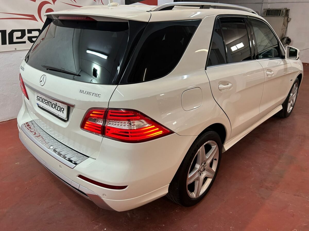 MERCEDES-BENZ CLASE M 250CDI BLUETEC 4 MATIC