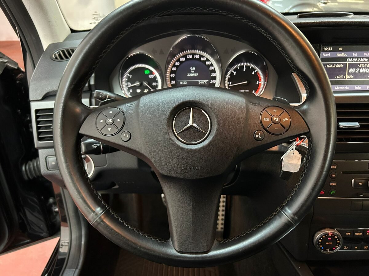MERCEDES-BENZ GLK 220CDI 4M