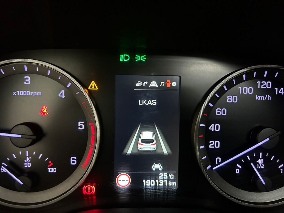 HYUNDAI TUCSON 17CRDI TECNO 